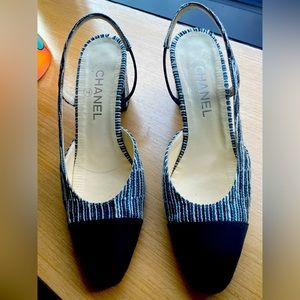 Chanel Blue Metallic weed for Sling Back 39C Cap Toe Runway Rare